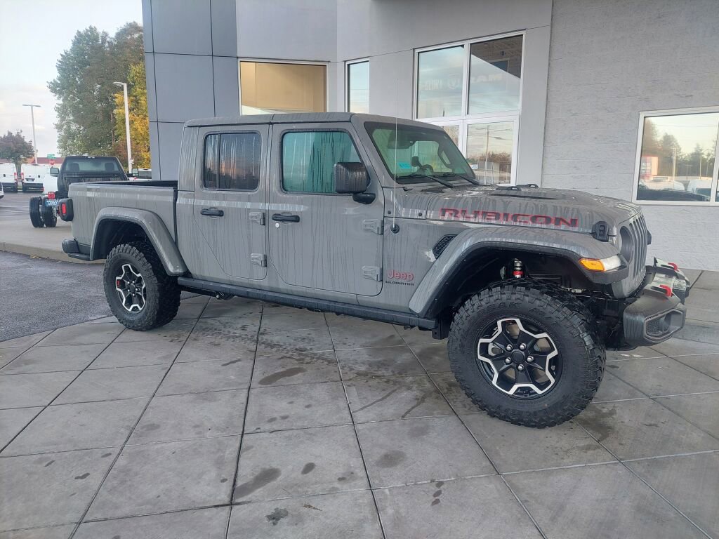 Used 2022 Jeep Gladiator Rubicon w/ Cold Weather Group image 3