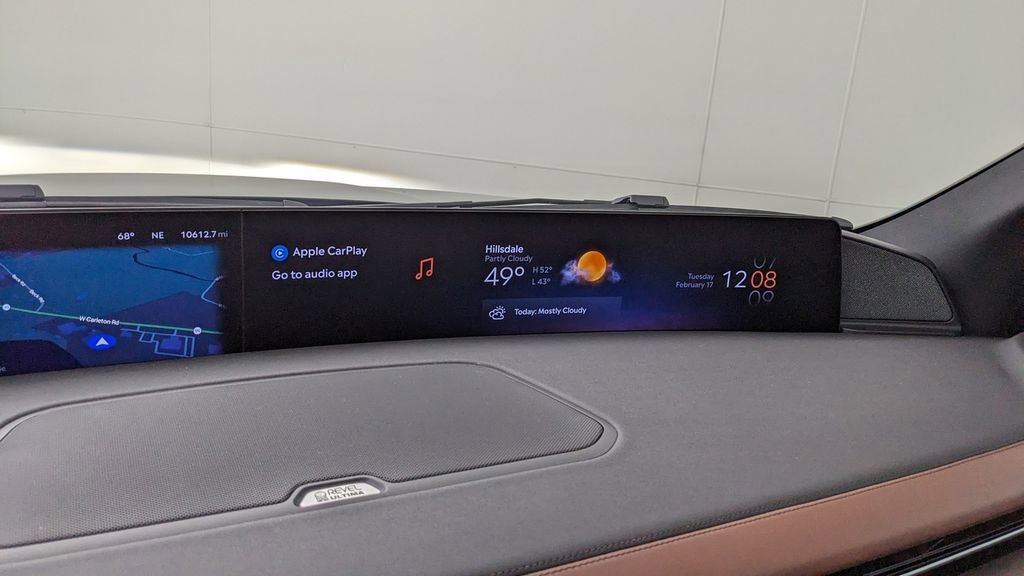 Used 2025 Lincoln Navigator L Reserve image 25