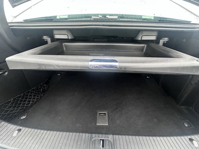 Used 2014 Mercedes-Benz E 350 4MATIC Sedan image 14