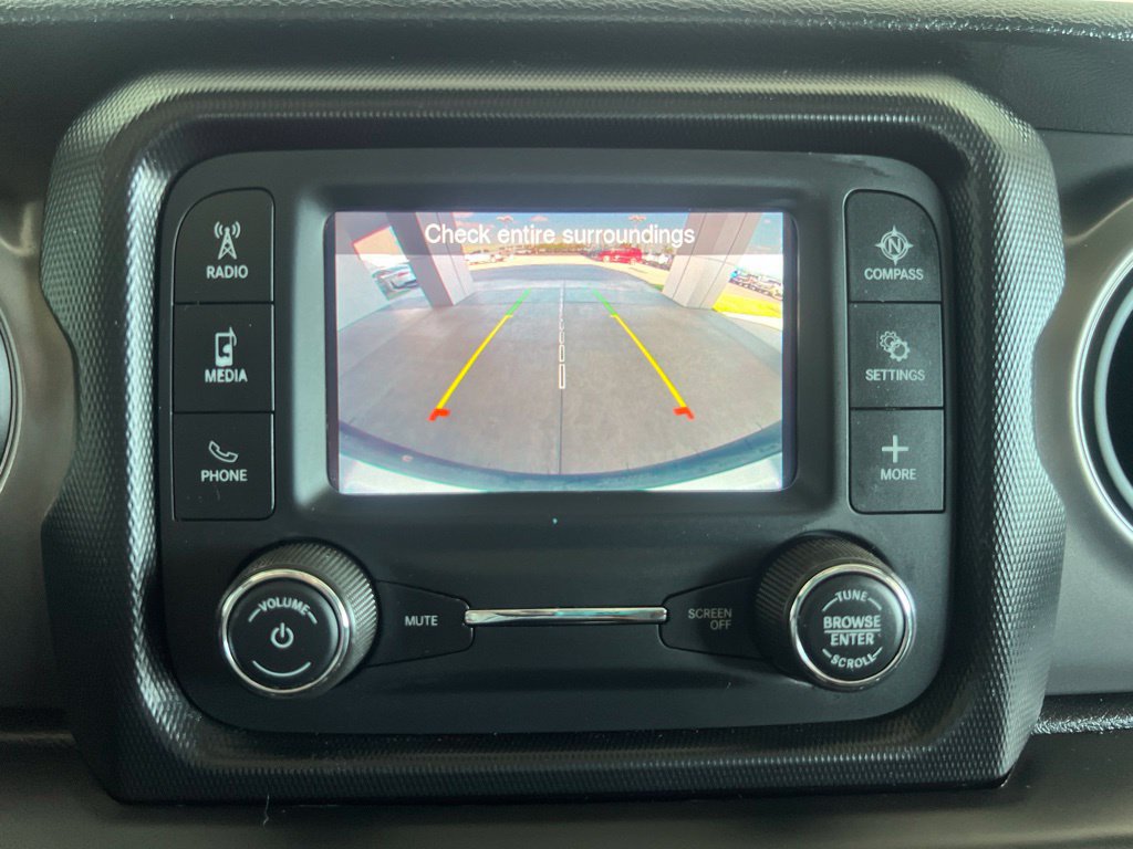 Used 2021 Jeep Wrangler Sport AWD/4WD image 35