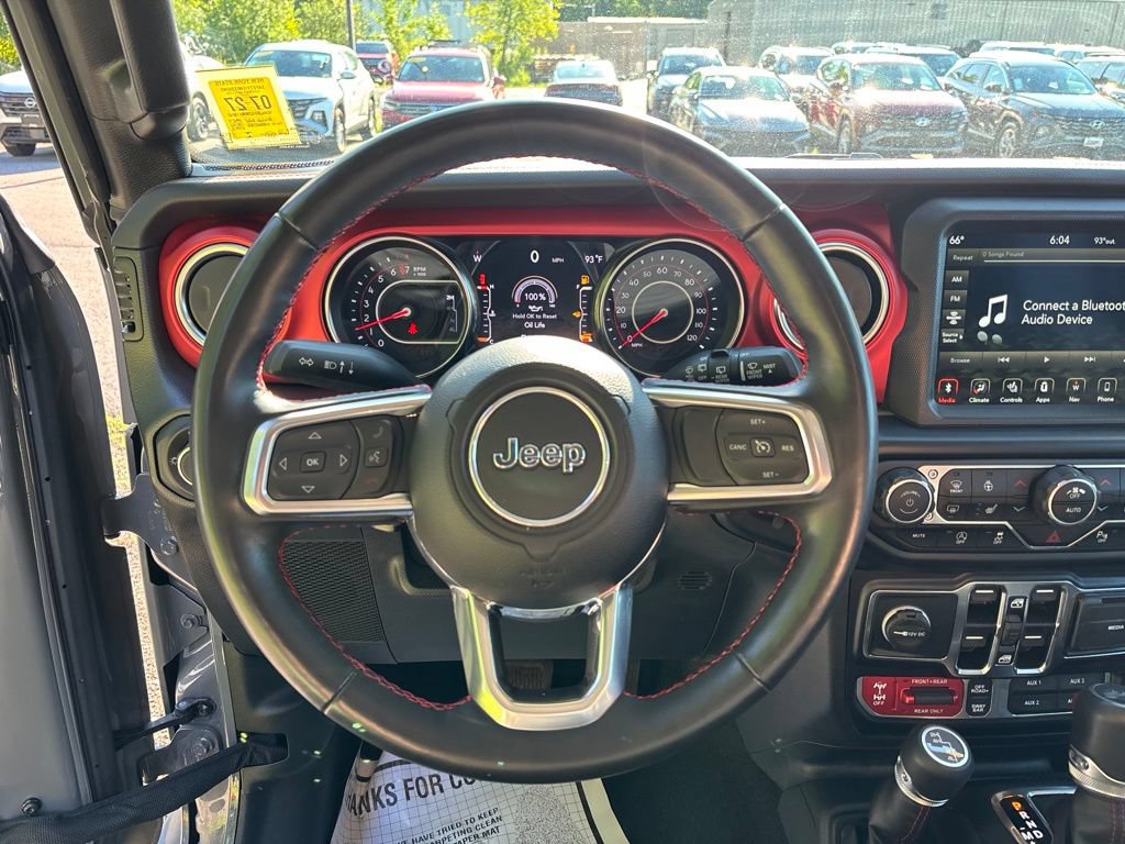 Used 2022 Jeep Wrangler Unlimited Rubicon w/ LED Lighting Group AWD/4WD image 18