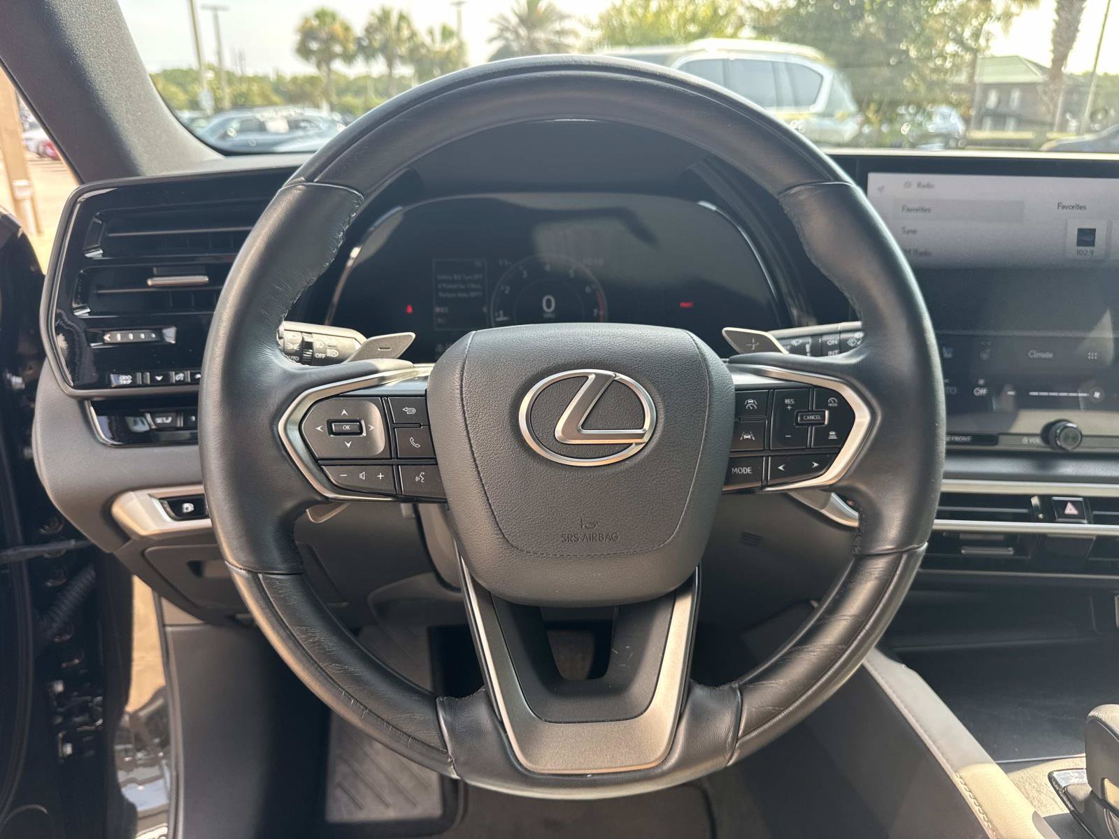 Used 2023 Lexus RX 350 Premium Plus w/ Cold Area Package FWD image 27