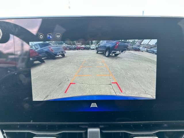Used 2025 Chevrolet Equinox LT w/ Convenience Package II FWD image 18