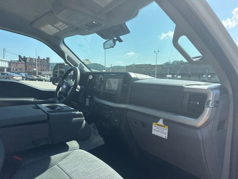 New 2025 Ford F350 XLT AWD/4WD image 14
