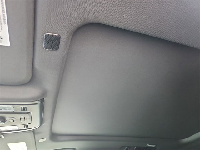 Used 2021 Chevrolet Tahoe Z71 image 18