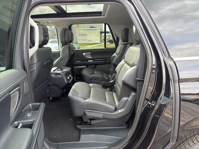 New 2026 Ford Expedition Max Platinum w/ Driver's Package AWD/4WD image 27