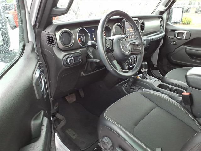 Used 2023 Jeep Wrangler Unlimited Sport AWD/4WD image 15