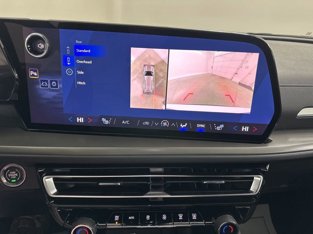 New 2026 Chevrolet Traverse LT w/ Midnight/Sport Edition image 39