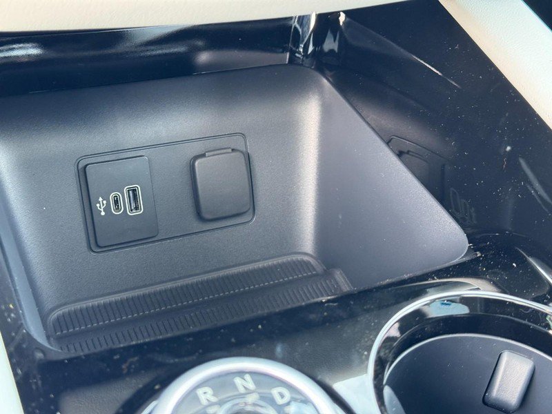 New 2026 Ford Explorer Platinum w/ LUX Leather Package image 15