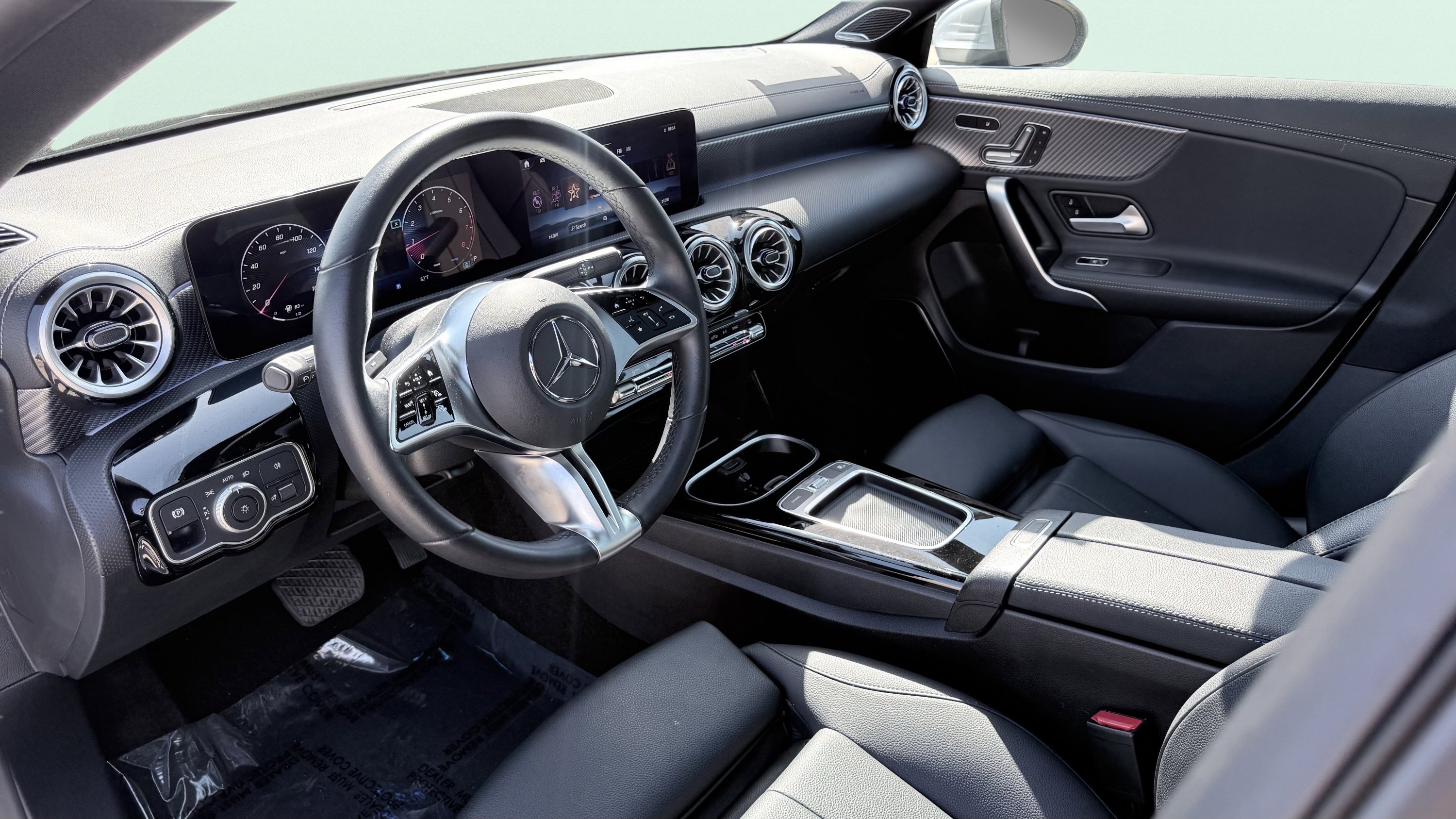 Used 2025 Mercedes-Benz CLA 250 image 23