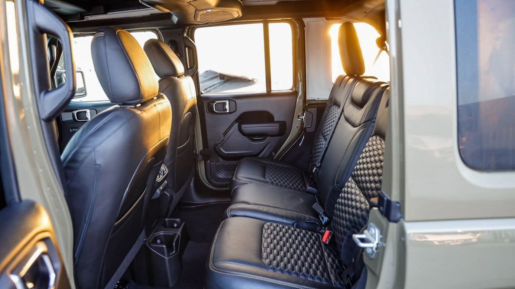 New 2025 Jeep Wrangler Sport S image 20