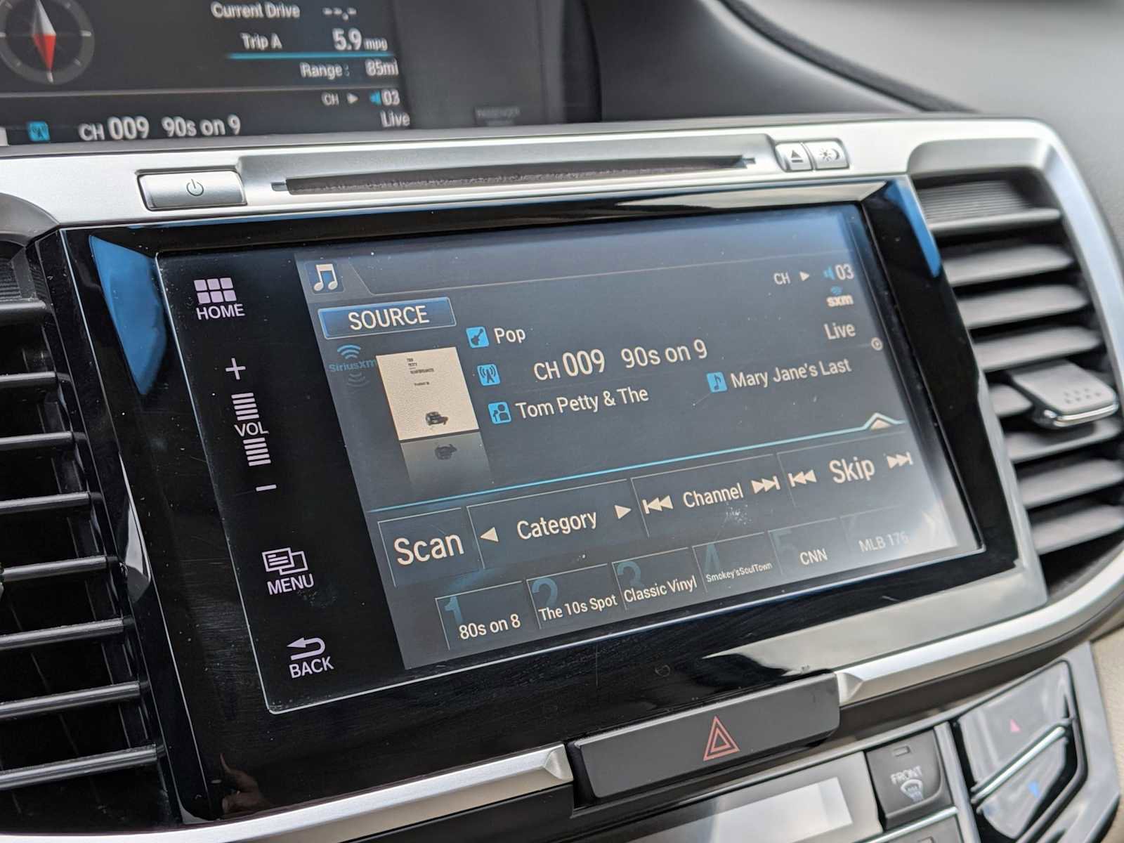 Used 2016 Honda Accord EX-L image 26