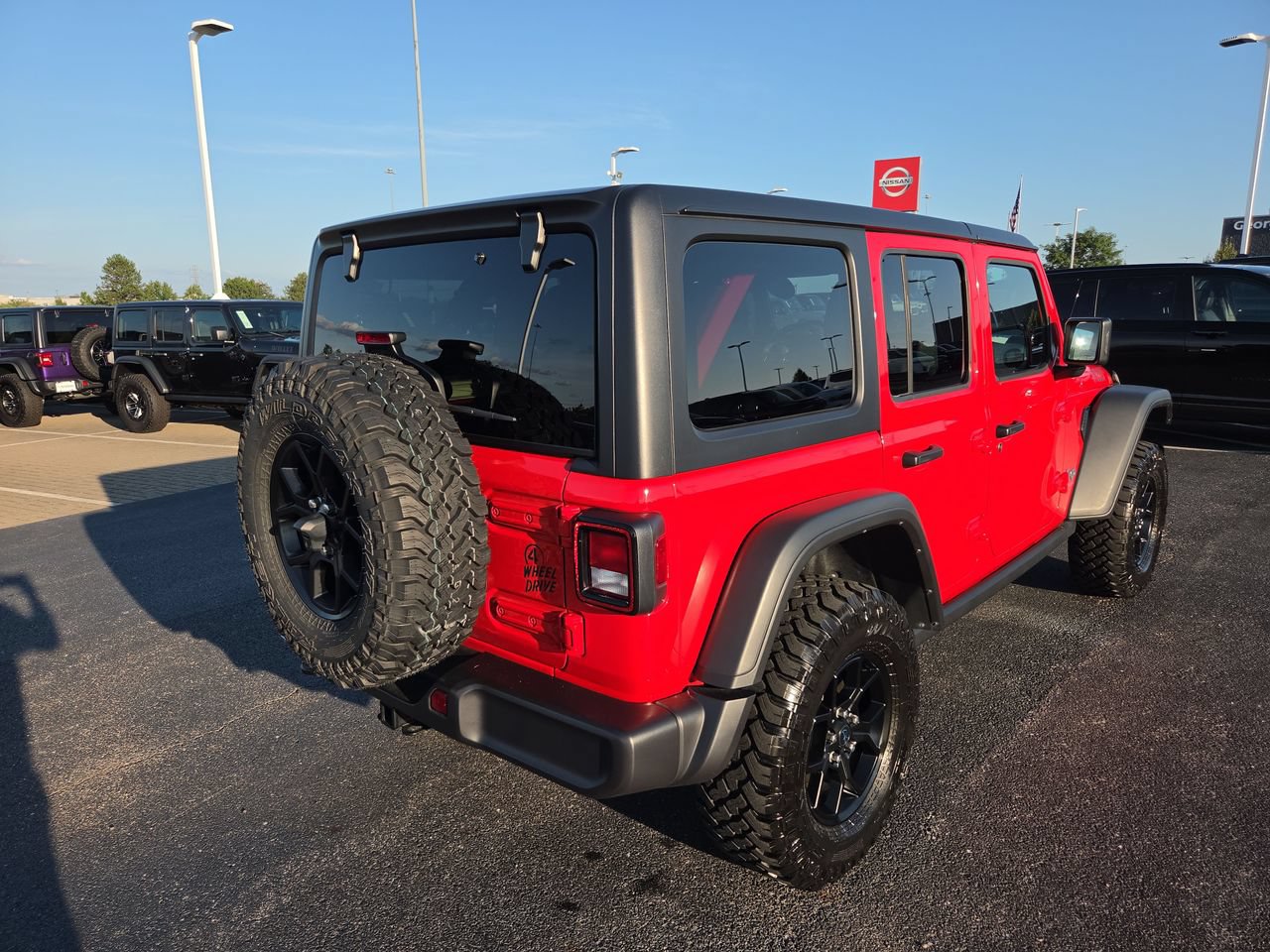Used 2025 Jeep Wrangler Unlimited Sport S 4xe AWD/4WD image 7