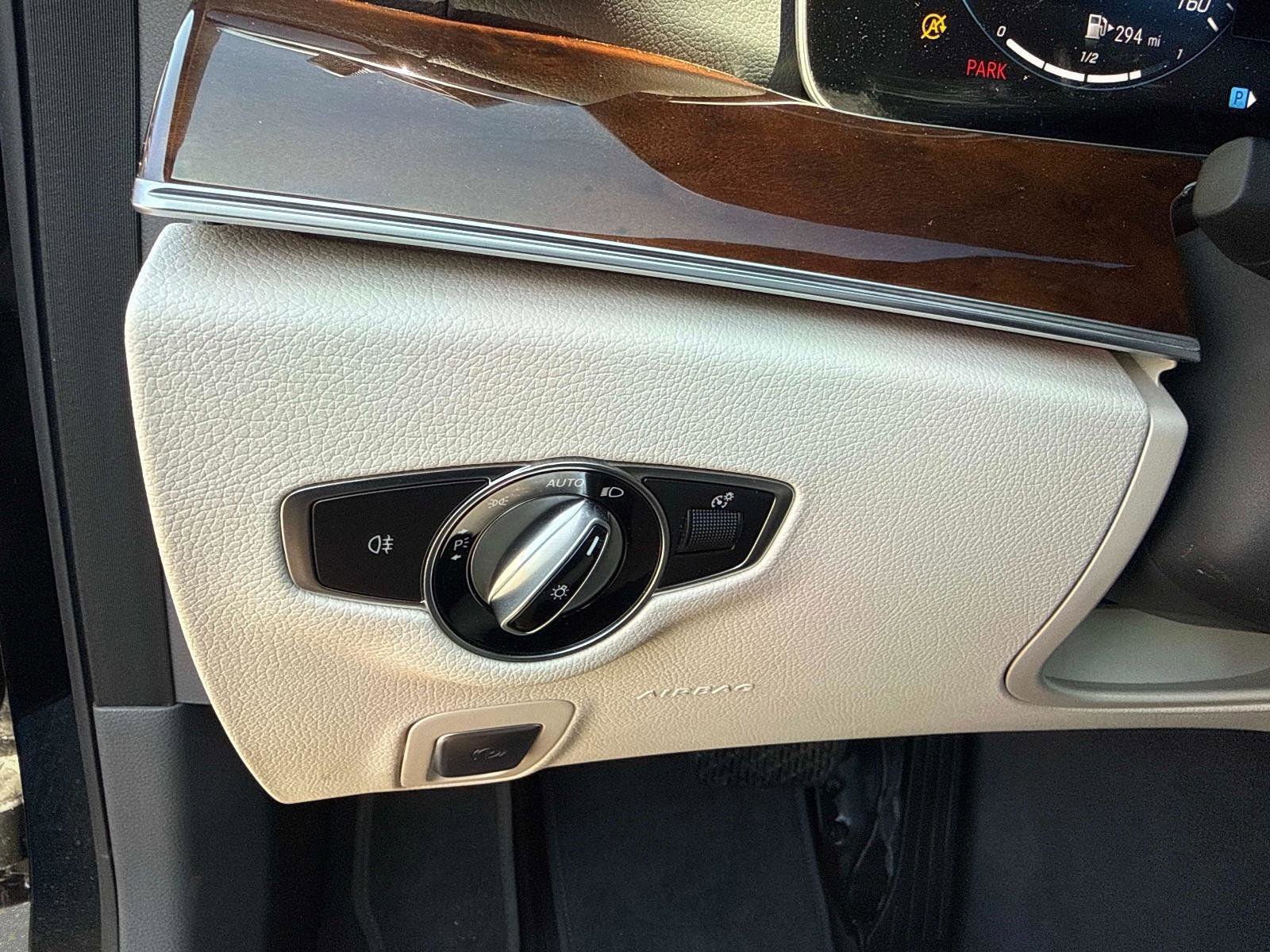 Used 2022 Mercedes-Benz E 350 Sedan image 35