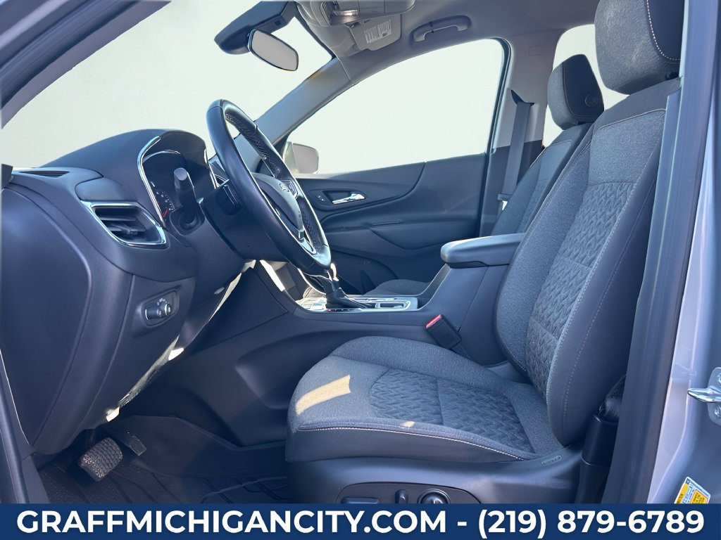 Used 2024 Chevrolet Equinox LT AWD/4WD image 24