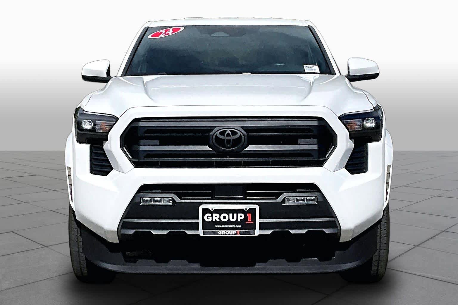 Used 2024 Toyota Tacoma SR5 AWD/4WD image 3