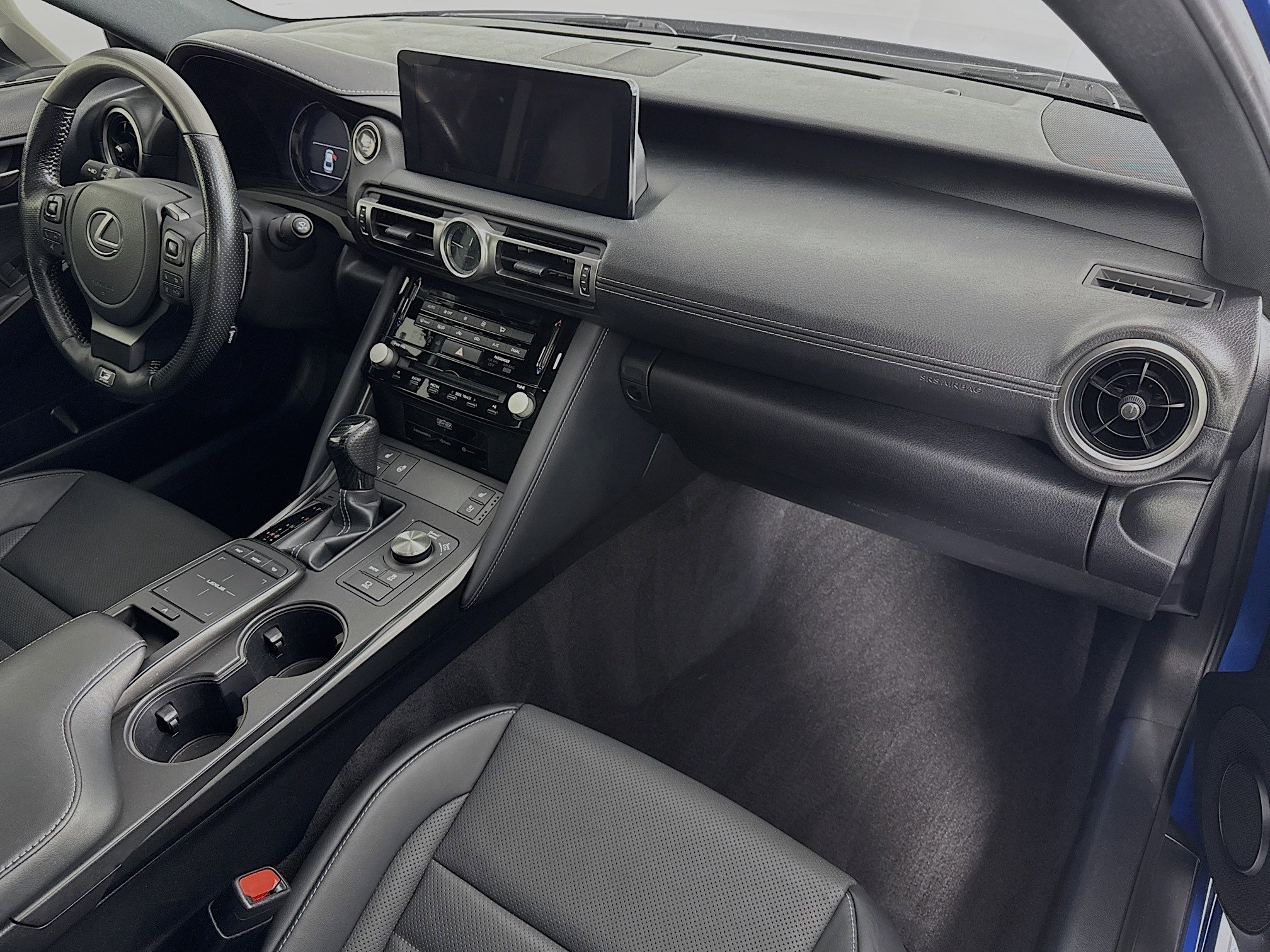 Used 2021 Lexus IS 350 F Sport w/ Dynamic Handling Package image 29