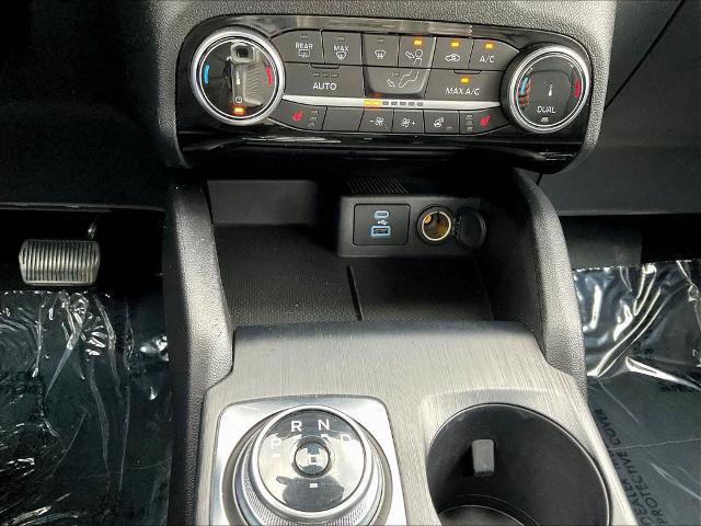 Certified 2022 Ford Escape SEL AWD/4WD image 17