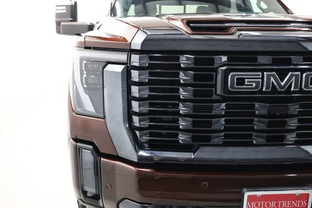 Used 2024 GMC Sierra 3500 Denali Ultimate AWD/4WD image 67