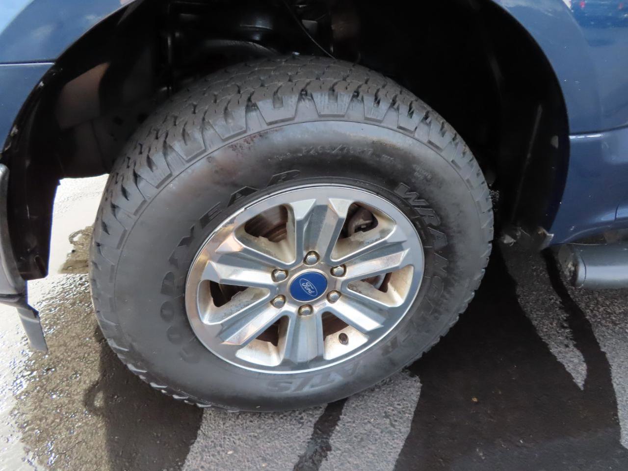 Used 2018 Ford F150 XLT image 11