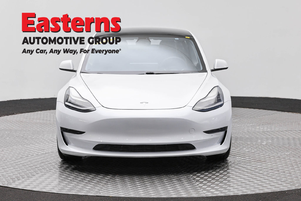 Used 2021 Tesla Model 3 Standard Range Plus RWD image 3