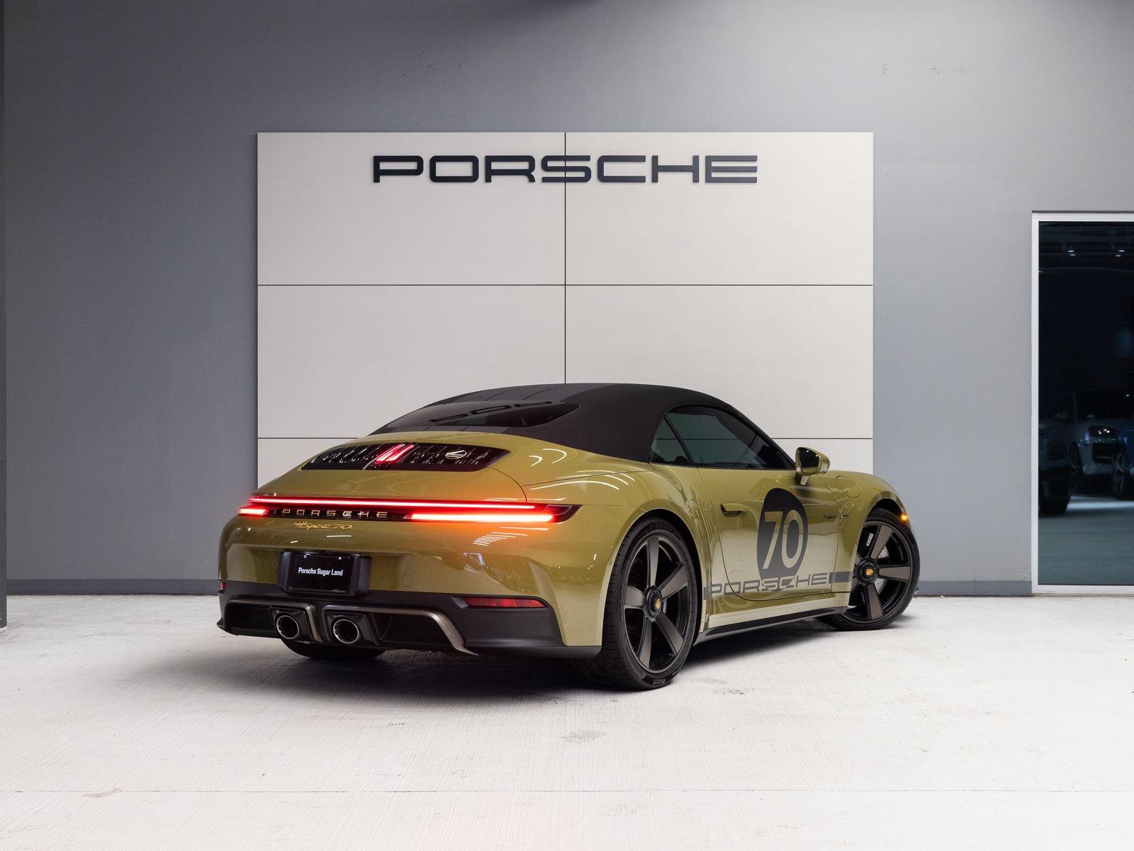 Certified 2026 Porsche 911 GTS RWD image 7