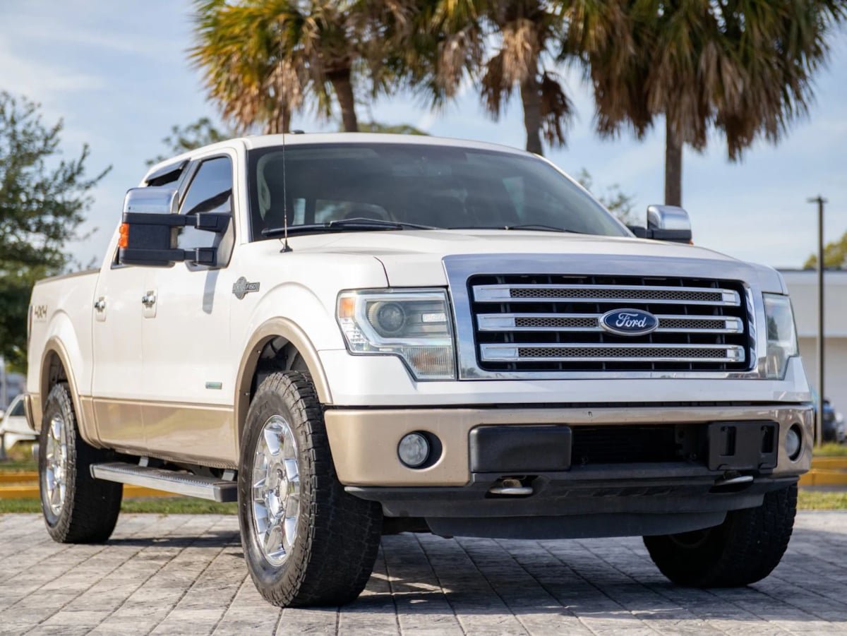 Used 2013 Ford F150 King Ranch w/ King Ranch Luxury Pkg AWD/4WD image 5