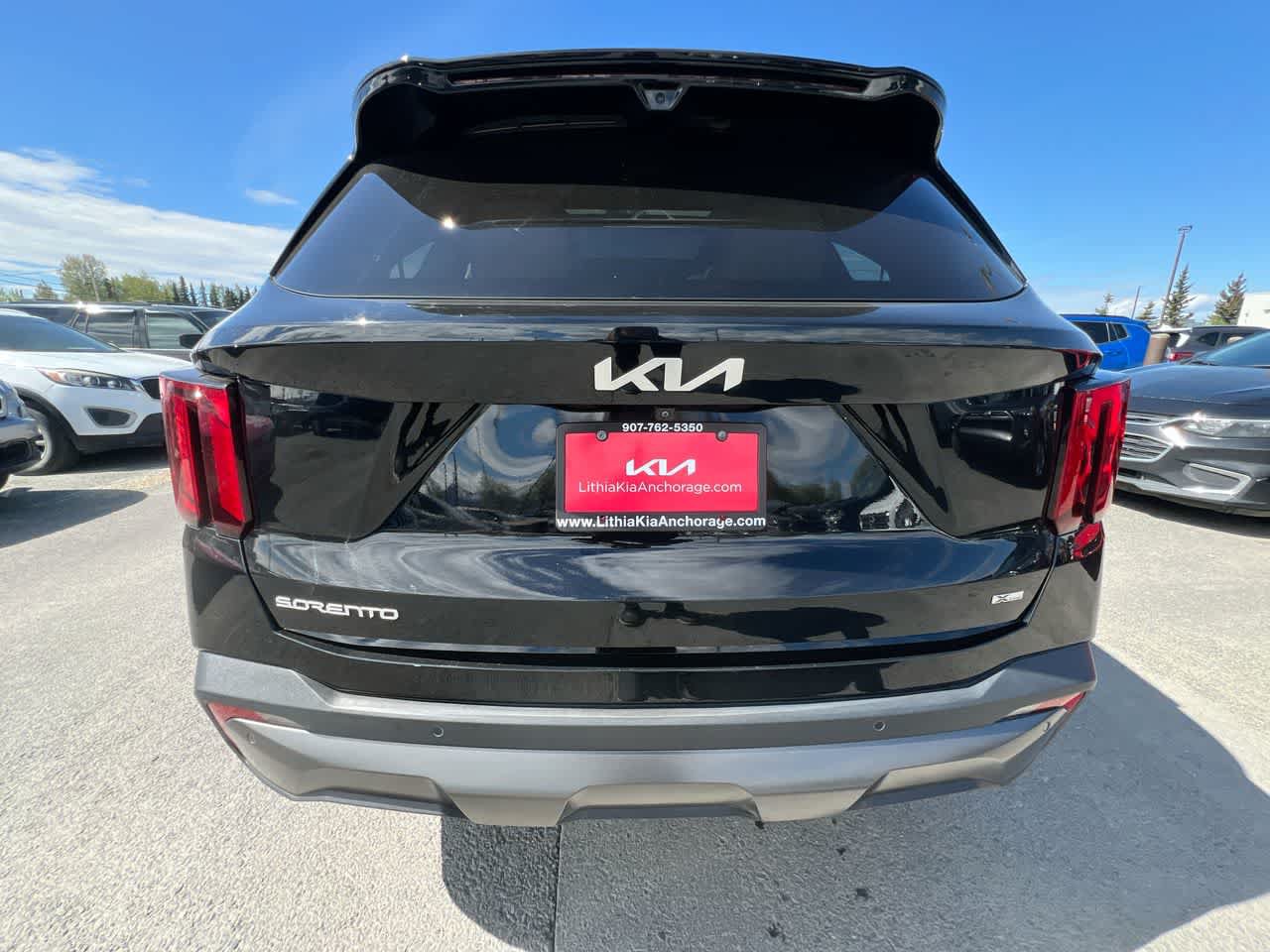 Certified 2024 Kia Sorento SX Prestige w/ Olive Brown Leather Package AWD/4WD image 27