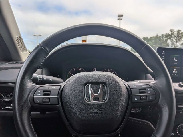 Used 2023 Honda Accord EX-L image 25