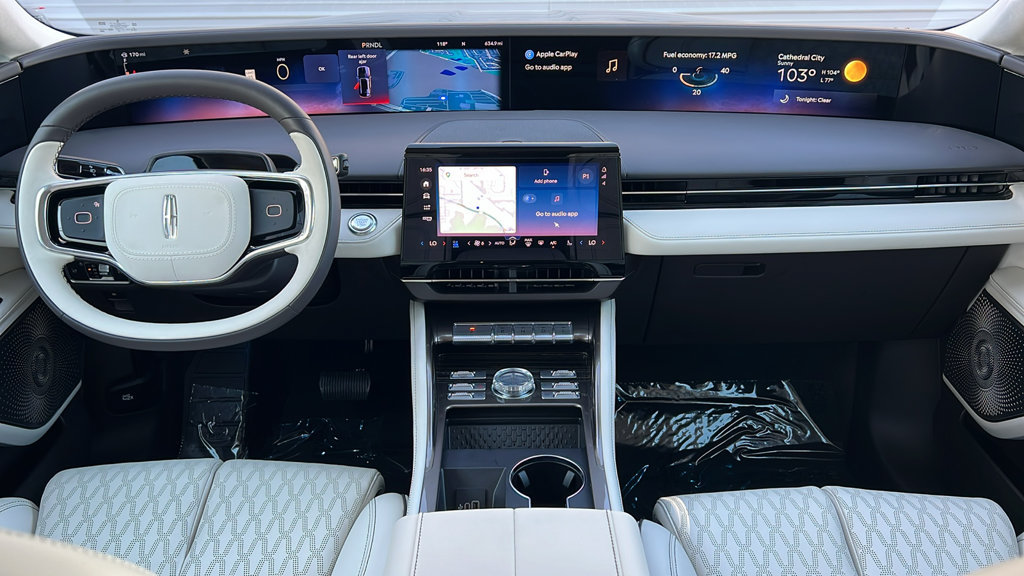 Certified 2026 Lincoln Nautilus Black Label w/ Jet Appearance Package AWD/4WD image 9
