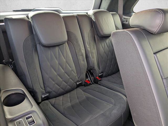 Used 2023 Mercedes-Benz GLS 63 AMG 4MATIC image 24