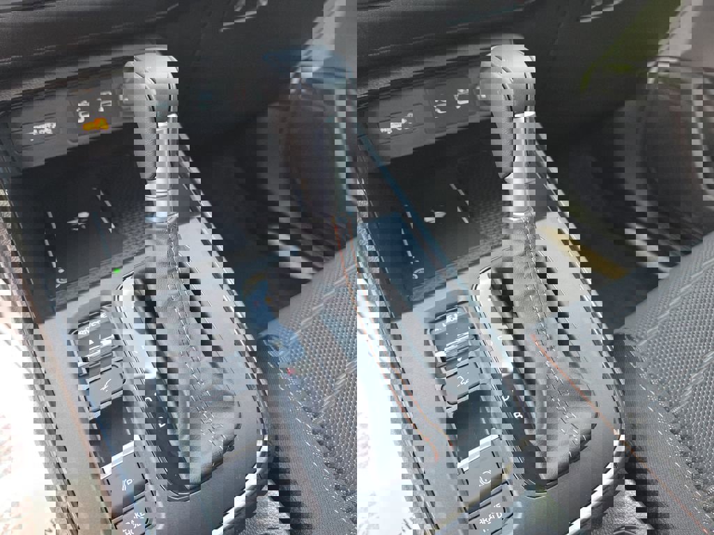 Used 2026 Honda CR-V Sport image 25