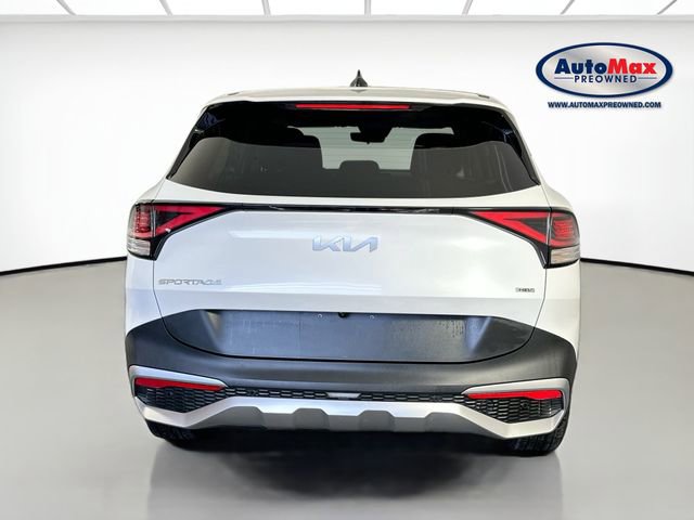 Used 2023 Kia Sportage LX image 7