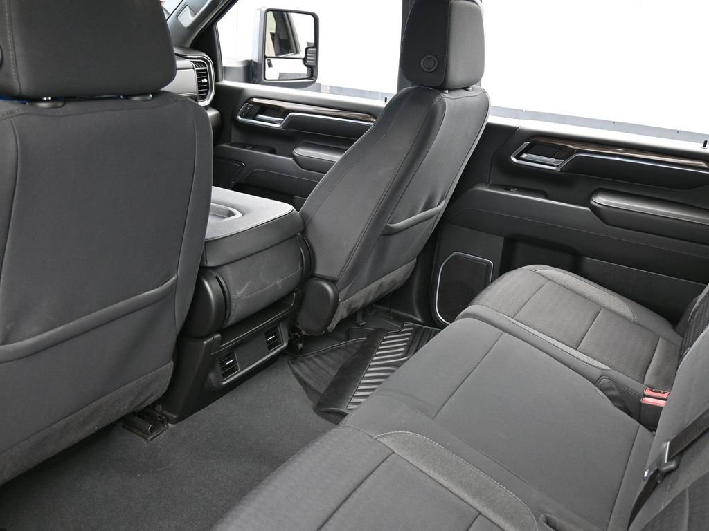 Used 2024 Chevrolet Silverado 2500 LT image 35