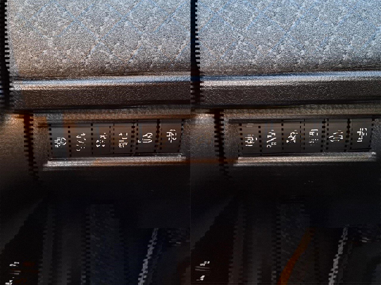 New 2025 Toyota Camry XLE w/ Premium Plus Package image 19