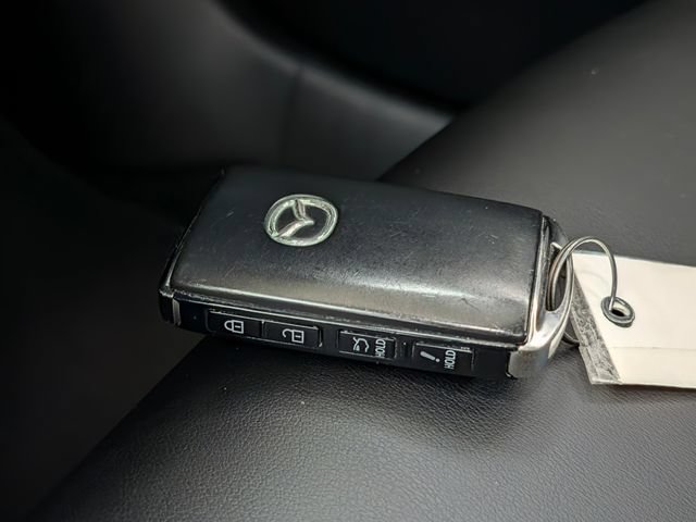 Used 2022 MAZDA MAZDA3 s AWD/4WD image 32
