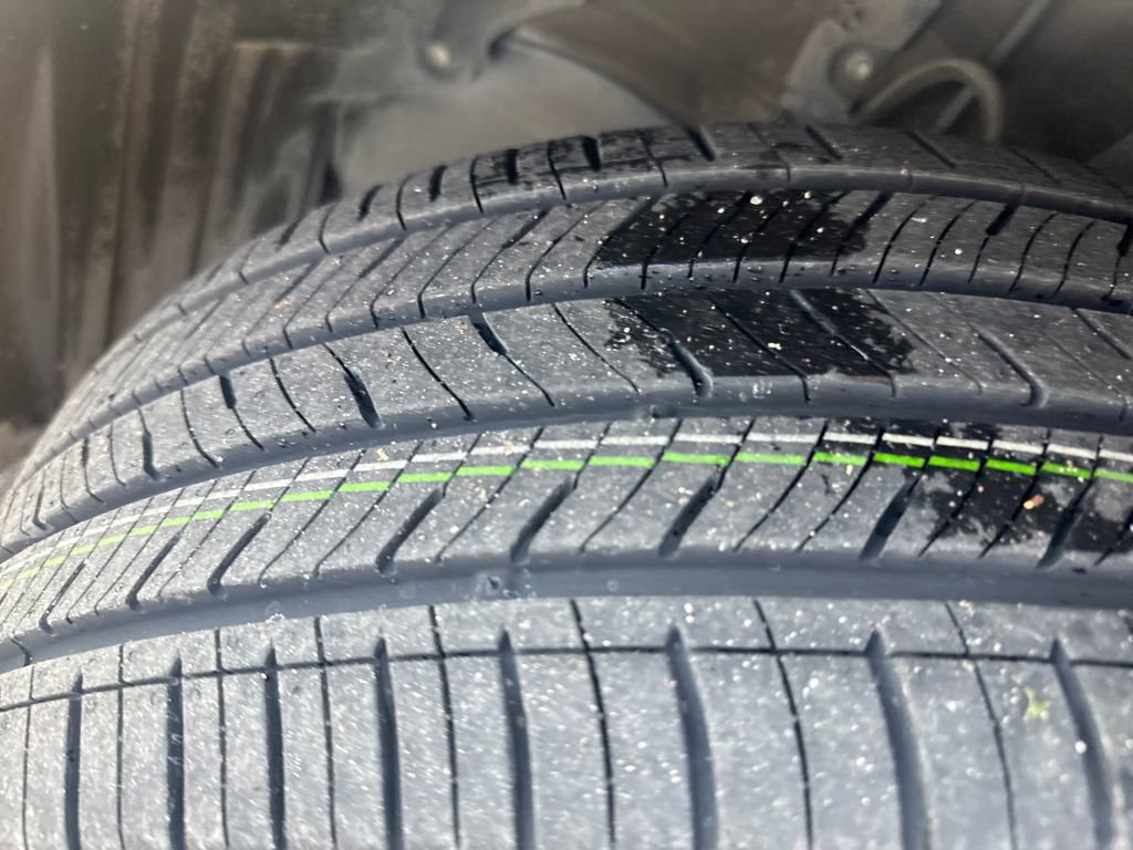 Used 2017 Toyota Avalon XLE Premium image 30