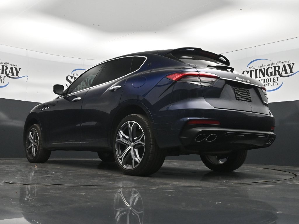 Used 2023 Maserati Levante Modena AWD/4WD image 30