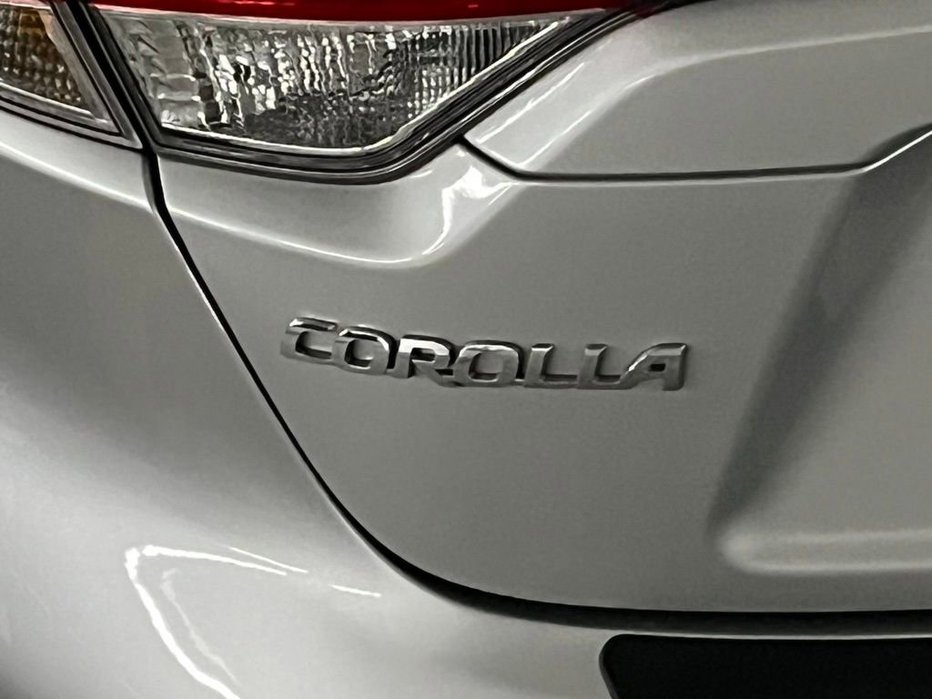 Used 2024 Toyota Corolla LE image 34
