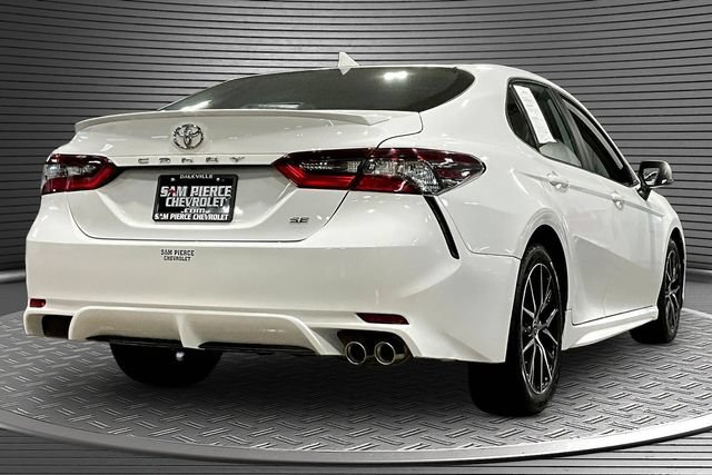 Used 2023 Toyota Camry SE FWD image 6