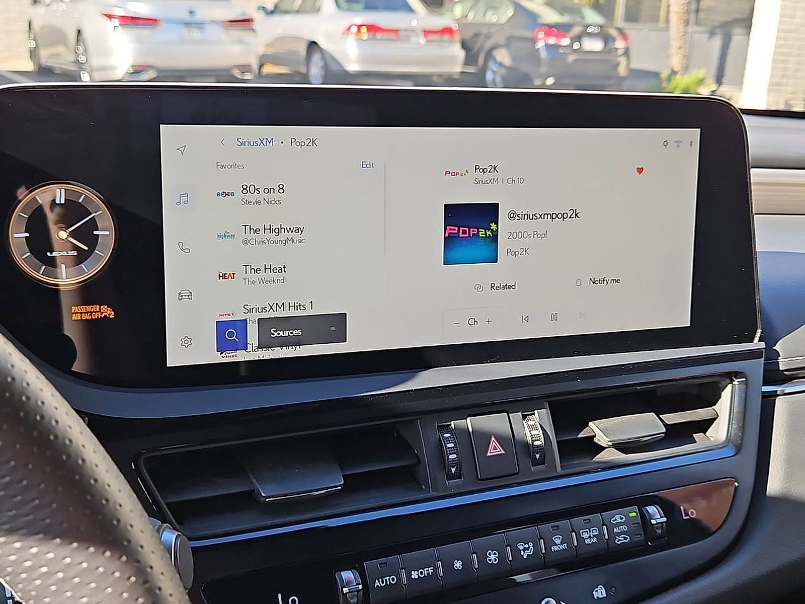 Certified 2024 Lexus ES 300h F Sport image 25