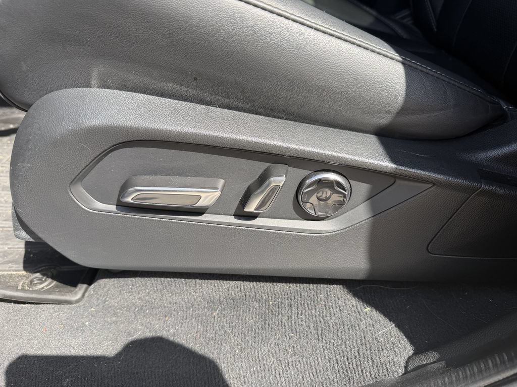 Used 2023 Acura MDX FWD w/ Technology Package image 13