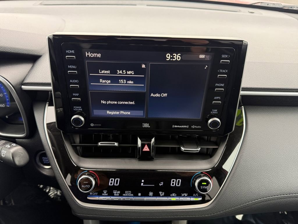 Used 2022 Toyota Corolla Cross XLE w/ Convenience Package image 21