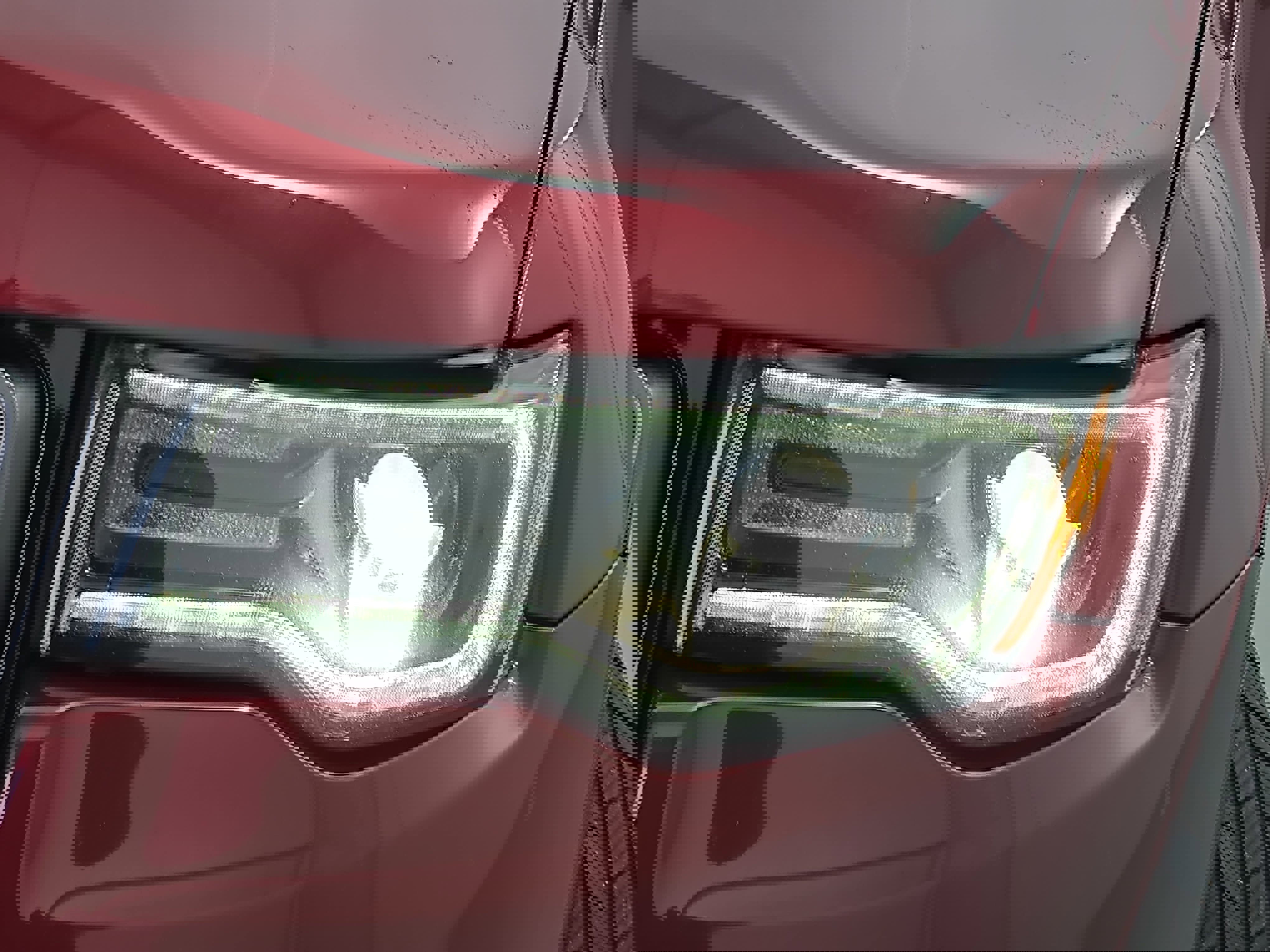 Used 2020 Jeep Grand Cherokee Limited X image 32