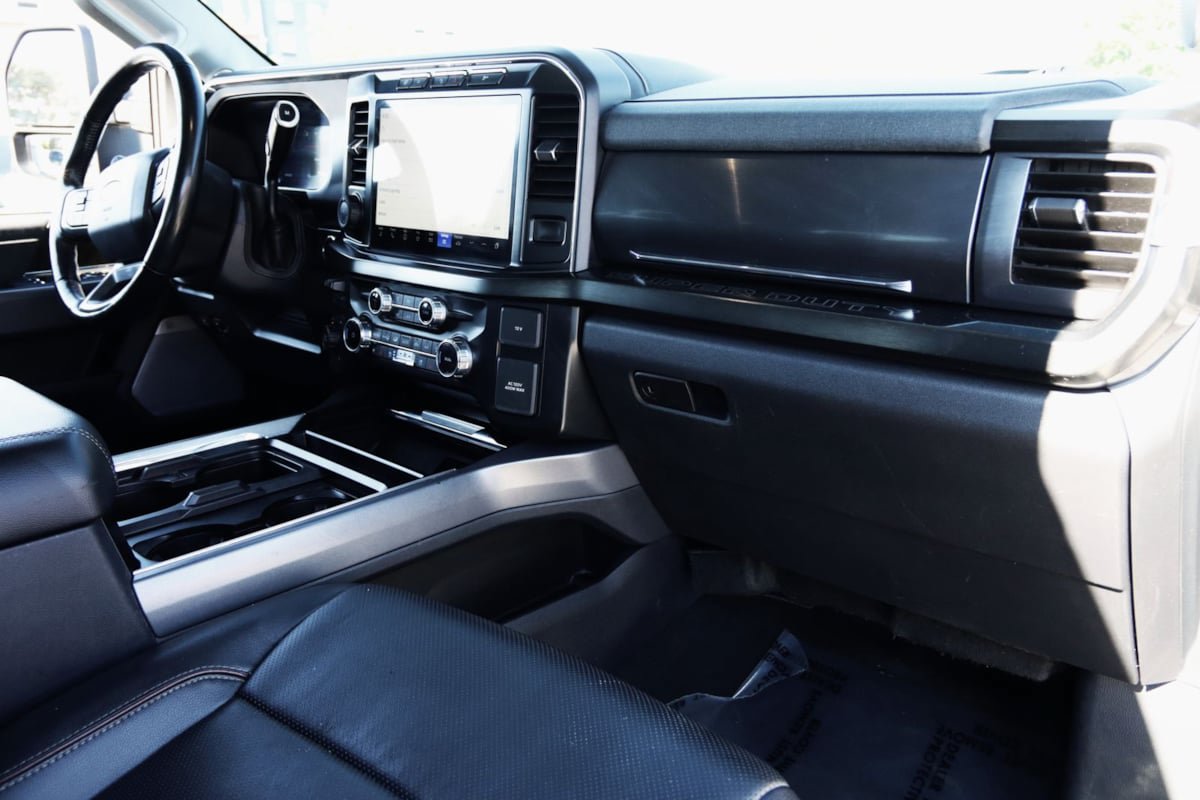 Used 2023 Ford F350 Lariat w/ Lariat Ultimate Package AWD/4WD image 52