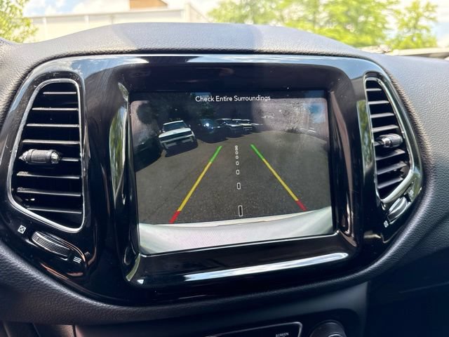 Used 2019 Jeep Compass Limited w/ Safety & Security Group AWD/4WD image 11
