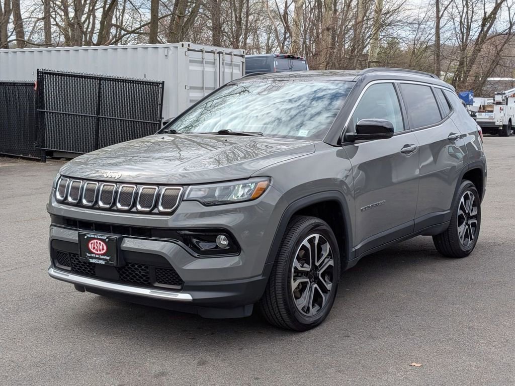 Certified 2022 Jeep Compass Limited image 8