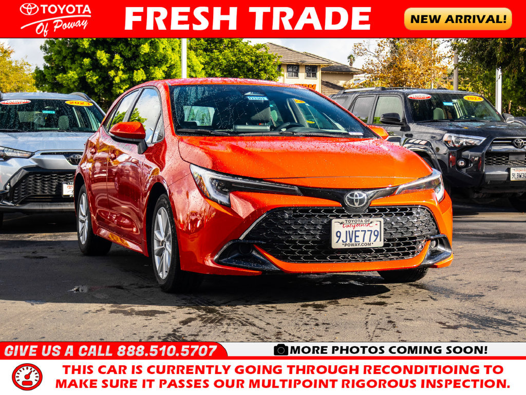 Used 2024 Toyota Corolla SE w/ SE Package FWD image 1