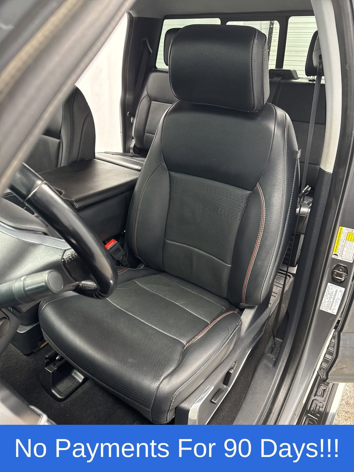 Used 2023 Ford F350 Lariat w/ Chrome Package image 12