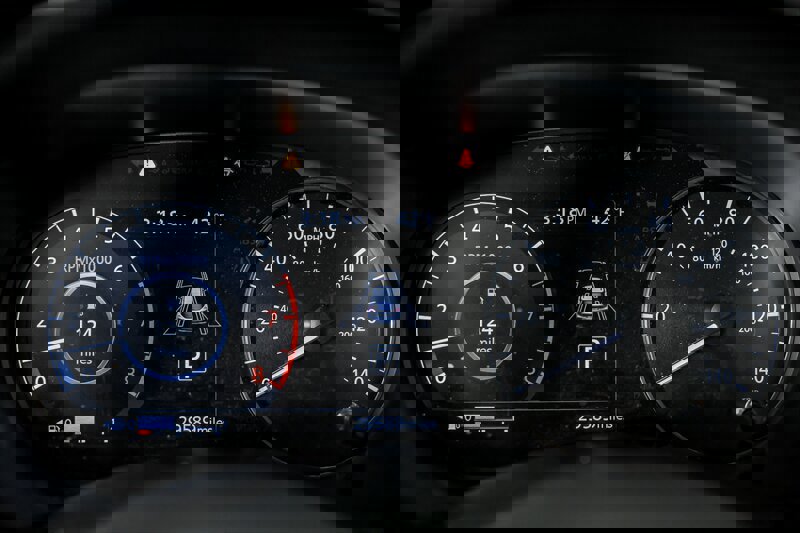 Used 2024 Nissan Kicks SR w/ SR Premium Package image 22